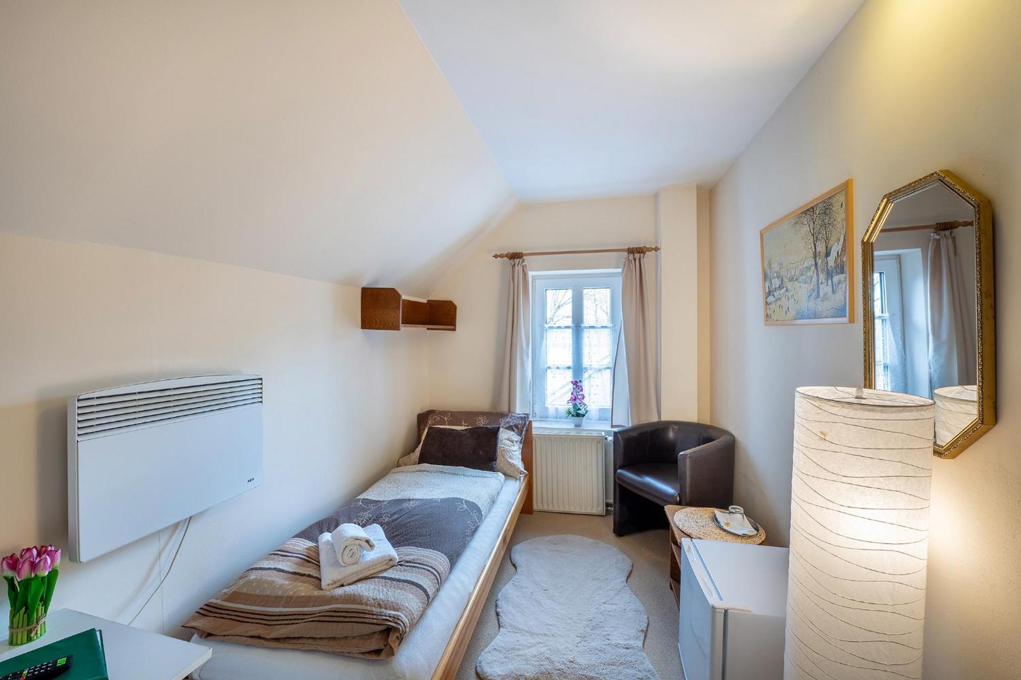 Rodinny Hotel Myslivna Třeboň Esterno foto