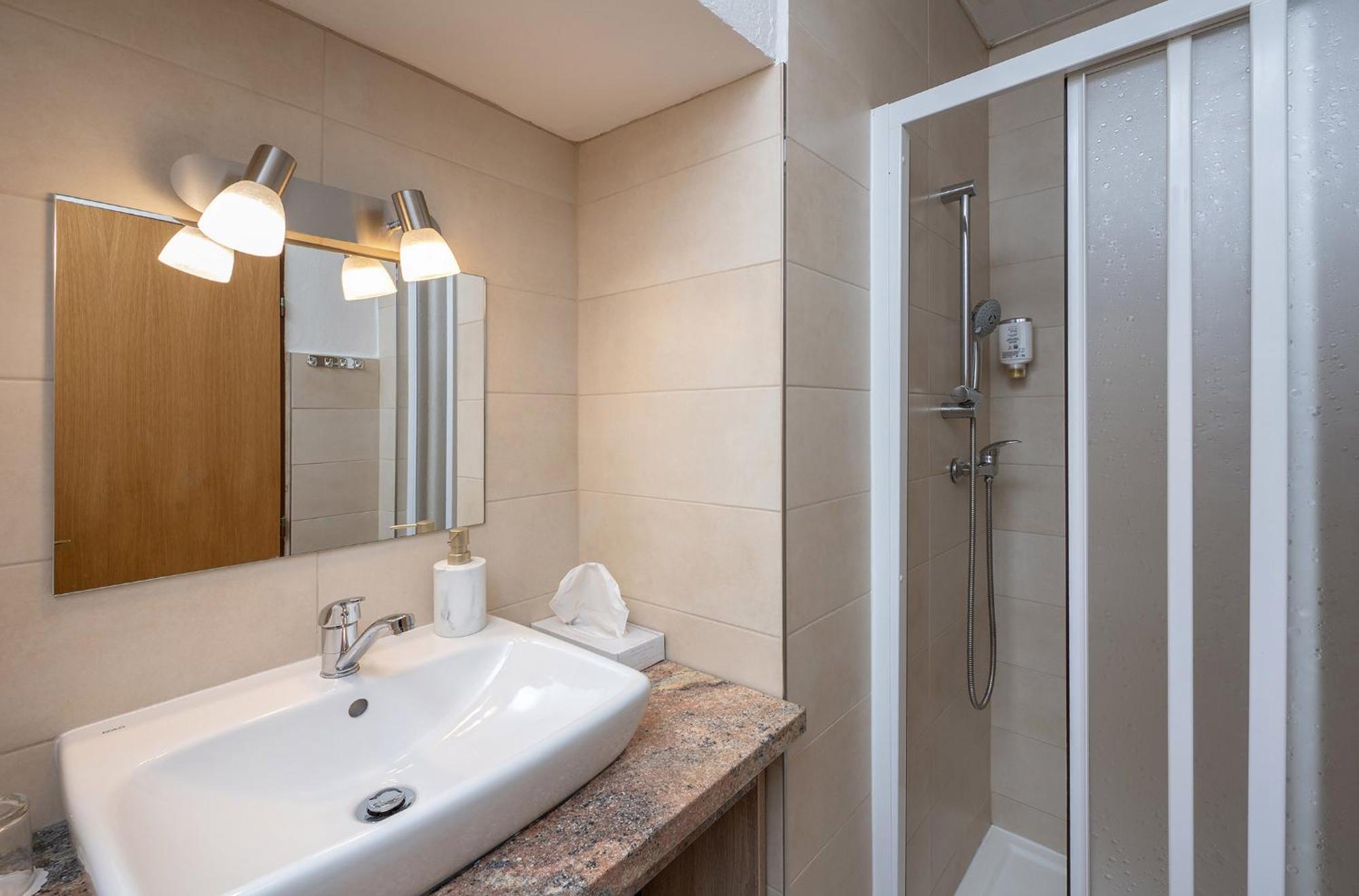 Rodinny Hotel Myslivna Třeboň Esterno foto